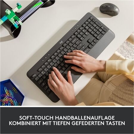 Logitech Signature K650