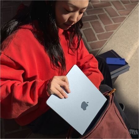 Apple MacBook Air 13" (MW0X3D/A)