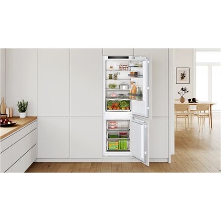 Bosch KIN86VFE0 Kühl-Gefrierkombination einbau