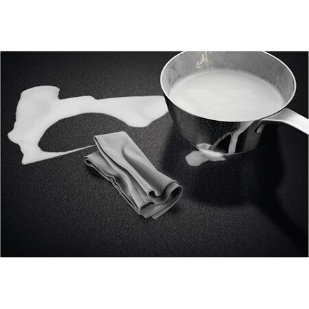 AEG TH84CB0BSZ Kochfeld m. integr. Dunstabzug